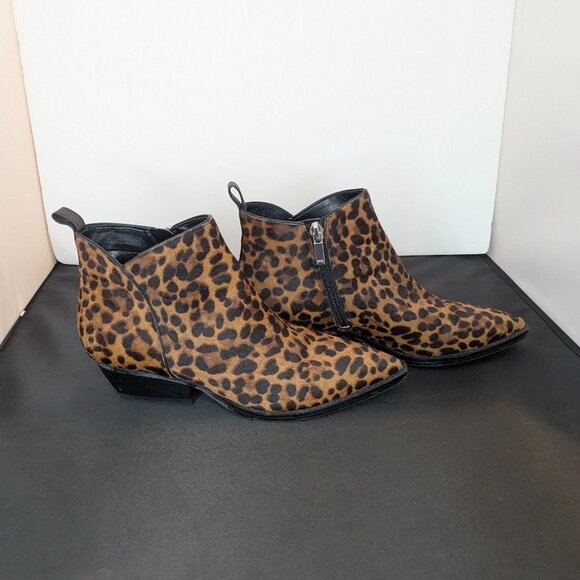 Marc Fisher Shoes - Marc Fisher LTD Women's Obrraly Leopard Bootie